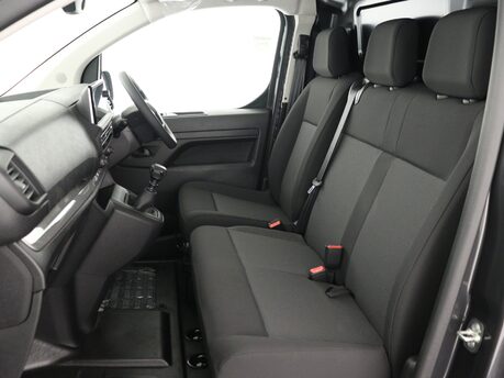 Peugeot Expert 1.5 BlueHDi 120 Professional Van 10