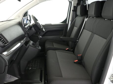 Peugeot Expert 1.5 BlueHDi 120 Professional Van 12