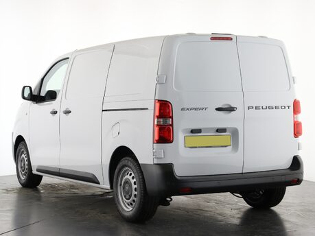 Peugeot Expert 1.5 BlueHDi 120 Professional Van 10