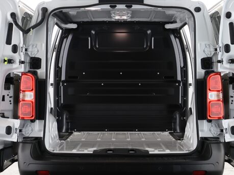 Peugeot Expert 1.5 BlueHDi 120 Professional Van 3