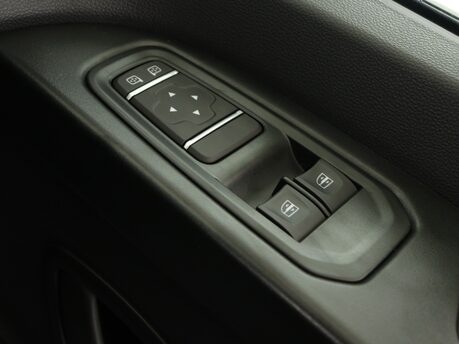 Renault Trafic LL30 Blue dCi 130 Advance [Safety] Crew Van 23