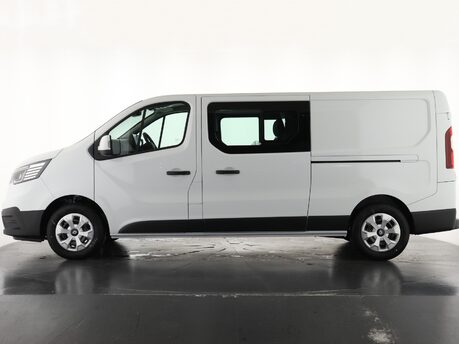 Renault Trafic LL30 Blue dCi 130 Advance [Safety] Crew Van 7