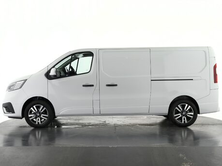 Renault Trafic LL30 Blue dCi 170 Extra Sport [Safety] Van EAG9 8