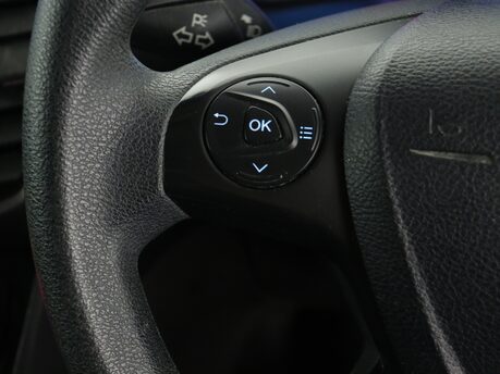 Ford Transit Connect Ford Transit Connect 200 1.0 Ecoboost 100 Tren 18