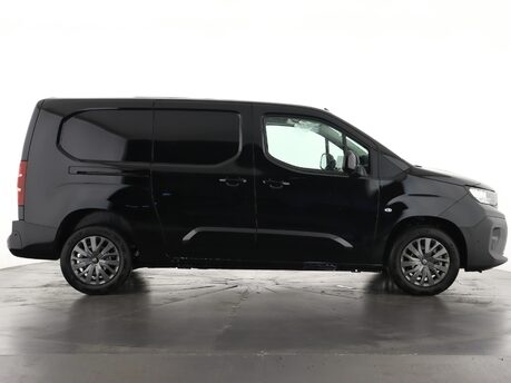 Peugeot Partner PV Long 1.5 BlueHDi 130 Asphalt Auto EAT8 5