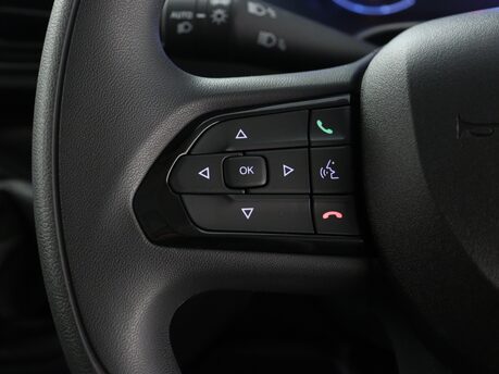 Peugeot Boxer 2.2 BlueHDi 140 L3H2 335 Professional 17