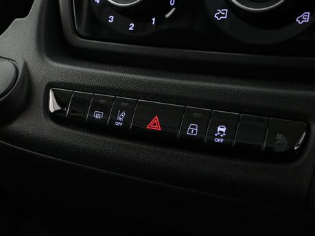 Peugeot Boxer 2.2 BlueHDi 140 L3H2 335 Professional 15