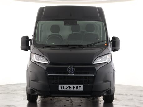 Vauxhall Movano 35 L2H2 2.2 Turbo D 140 Prime Auto 6