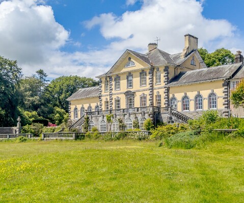 £1.8m mansion with outstanding pedigree