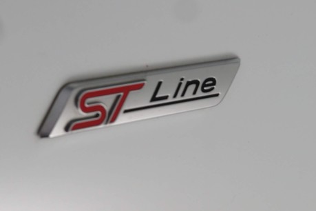 Ford Fiesta ST-LINE EDITION Image 48