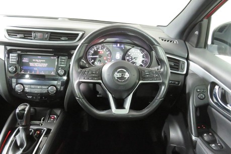 Nissan Qashqai DIG-T TEKNA PLUS DCT Image 36