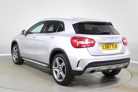 Mercedes-Benz GLA Class GLA 200 D AMG LINE Image 7