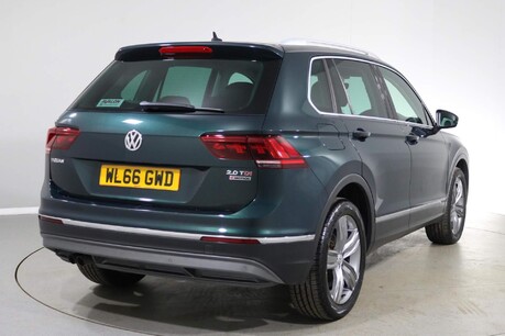 Volkswagen Tiguan SEL TDI BMT 4MOTION DSG Image 11