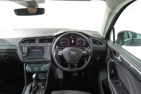 Volkswagen Tiguan SEL TDI BMT 4MOTION DSG Image 32