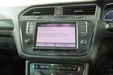 Volkswagen Tiguan SEL TDI BMT 4MOTION DSG Image 19