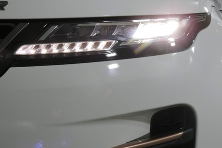 Land Rover Range Rover Evoque R-DYNAMIC Image 16