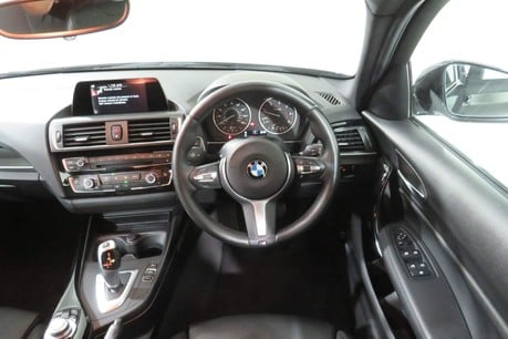 BMW 1 Series 118D M SPORT Image 33