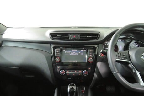 Nissan Qashqai DIG-T N-TEC DCT Image 11