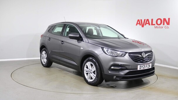 Vauxhall Grandland X SE PREMIUM Service History