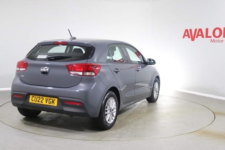 Kia Rio 2 Image 10