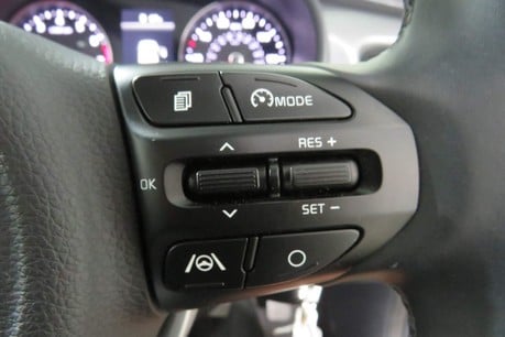 Kia Rio 2 Image 24