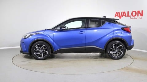 Toyota C-HR DYNAMIC Interior