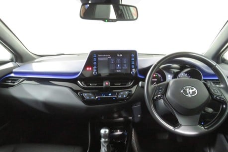 Toyota C-HR DYNAMIC Image 17