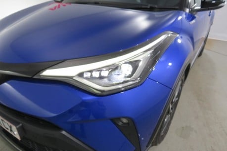 Toyota C-HR DYNAMIC Image 14