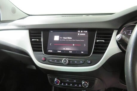 Vauxhall Crossland X SRI NAV Image 21