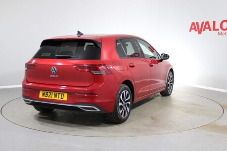 Volkswagen Golf ACTIVE TSI Image 11