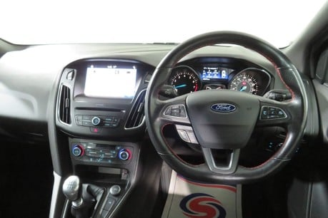 Ford Focus ST-LINE X Image 27