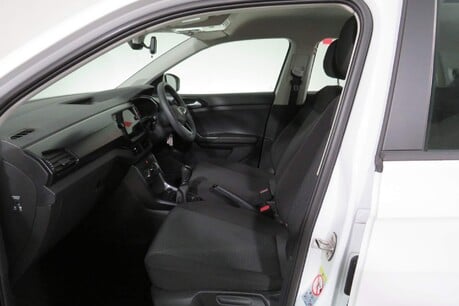 Volkswagen T-Cross S TSI Image 31