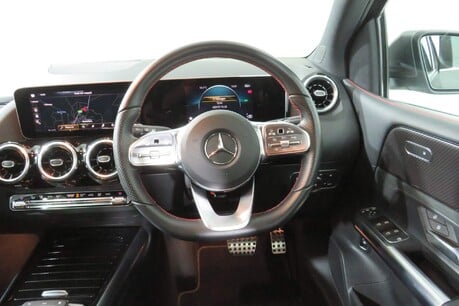 Mercedes-Benz B Class B 180 AMG LINE EXECUTIVE Image 16