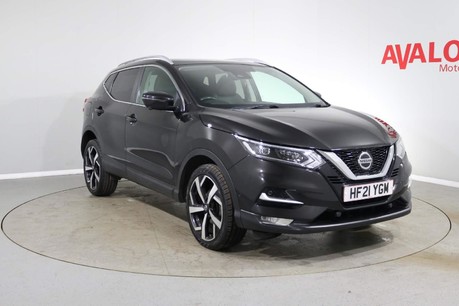 Nissan Qashqai DIG-T TEKNA DCT Image 1