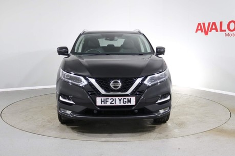 Nissan Qashqai DIG-T TEKNA DCT Image 5