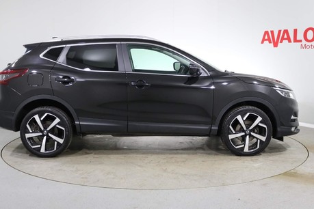 Nissan Qashqai DIG-T TEKNA DCT Image 7