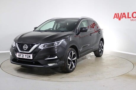 Nissan Qashqai DIG-T TEKNA DCT Image 6