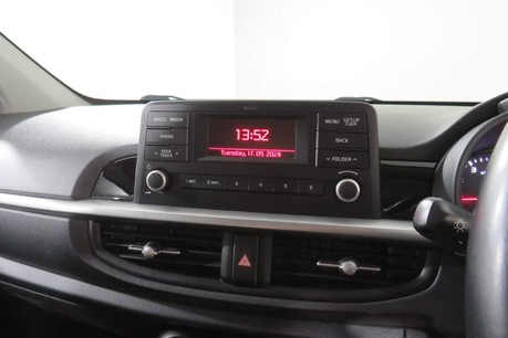 Kia Picanto 2 Image 16