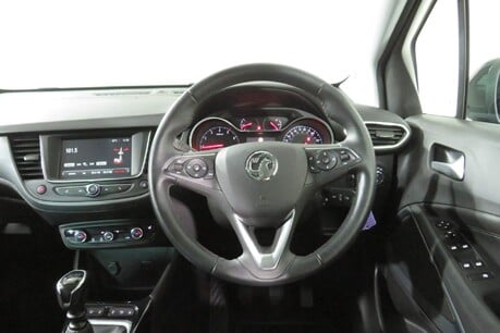 Vauxhall Crossland ELITE Image 3