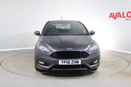 Ford Focus ST-LINE Image 6