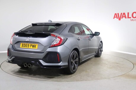 Honda Civic VTEC SPORT Image 10