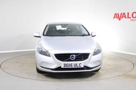 Volvo V40 D4 SE LUX NAV Image 5