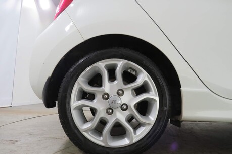 Kia Picanto 3 Image 17