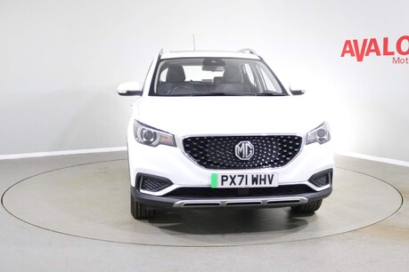 MG ZS EXCLUSIVE Image 5