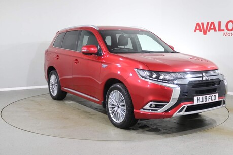 Mitsubishi Outlander PHEV 4H Image 1