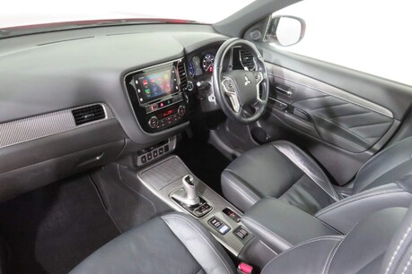 Mitsubishi Outlander PHEV 4H Image 4