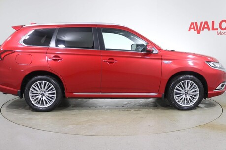 Mitsubishi Outlander PHEV 4H Image 12