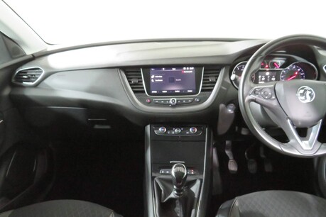 Vauxhall Grandland X SPORT NAV S/S Image 17