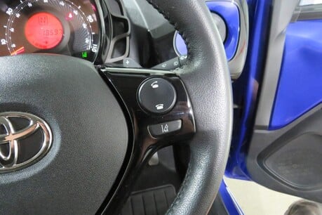 Toyota Aygo VVT-I X-CLUSIV X-SHIFT Image 20