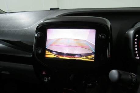 Toyota Aygo VVT-I X-CLUSIV X-SHIFT Image 22